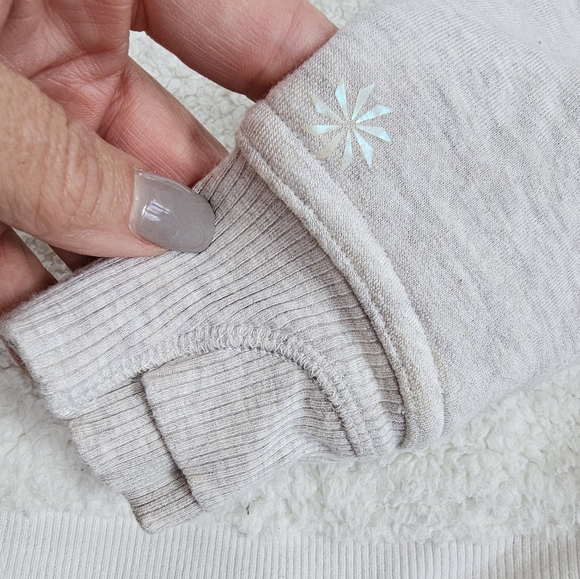 Athleta Girl Fleece Sherpa Full Zip Hoodie Jacket Oatmeal Heather size XL/14 - Picture 8 of 15